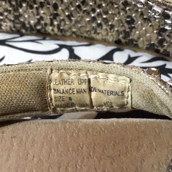 VOLATILE SANDALS - Picture 8 of 9